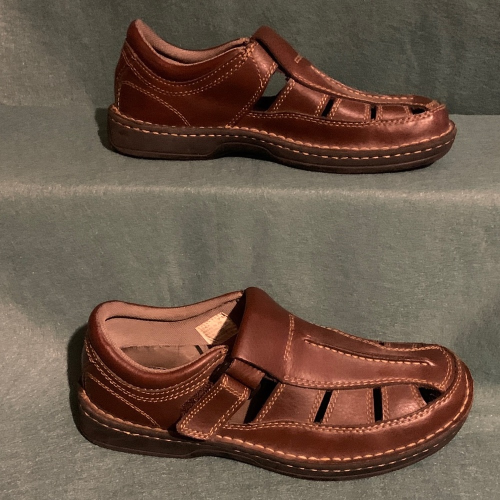Men's Brown Leather Fisherman Sandals - Picture 2 of 7